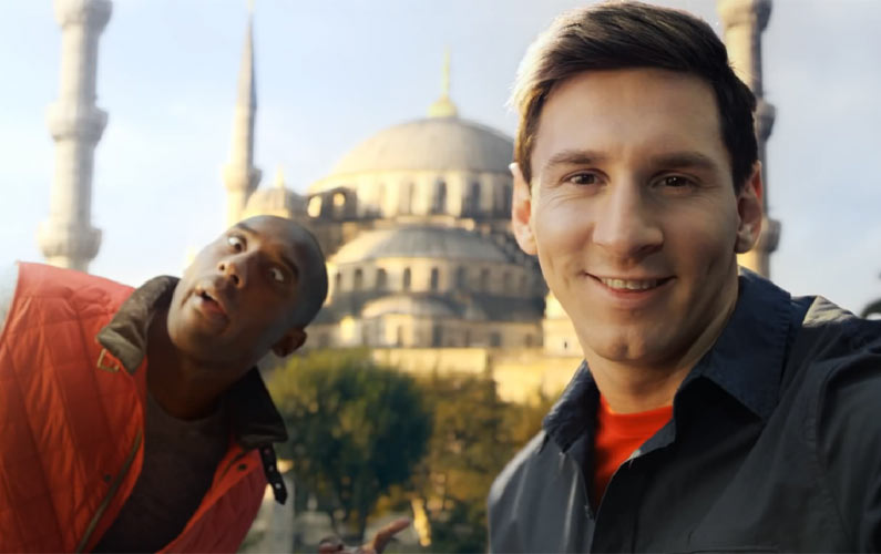 Selfie Shootout: Kobe Bryant vs. Leo Messi – Who Wins?