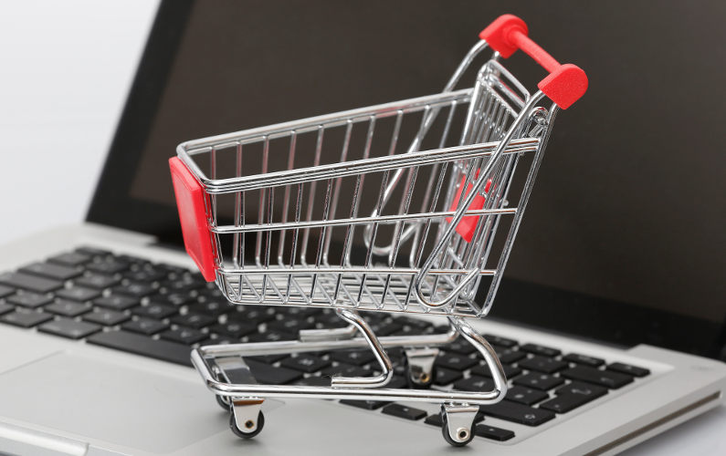 Considering the Switch to E-Commerce: Selecting a Viable Model for your Business