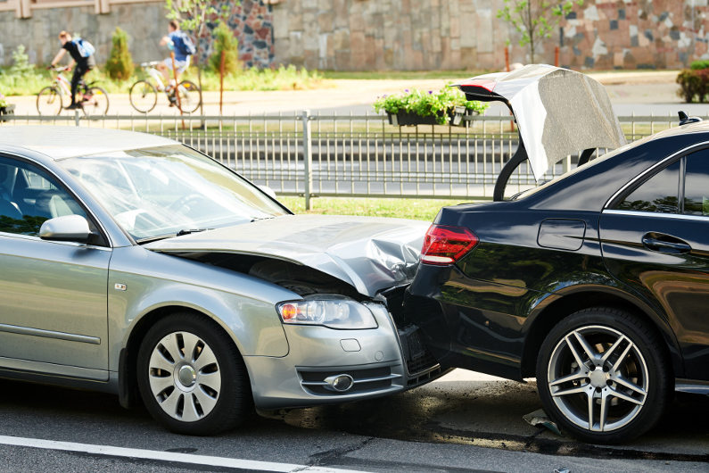 Lawyering Up: Do I Need a Lawyer After a Car Accident?